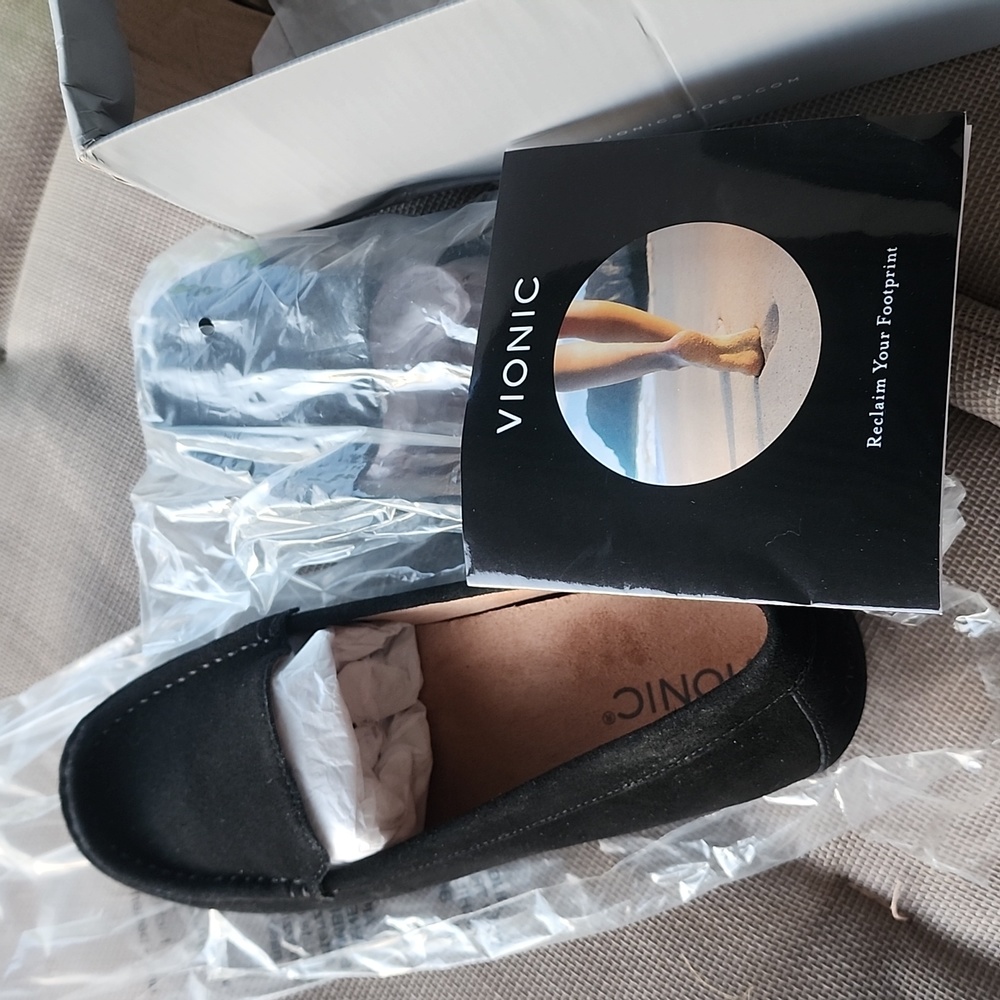 Vionic moccasins